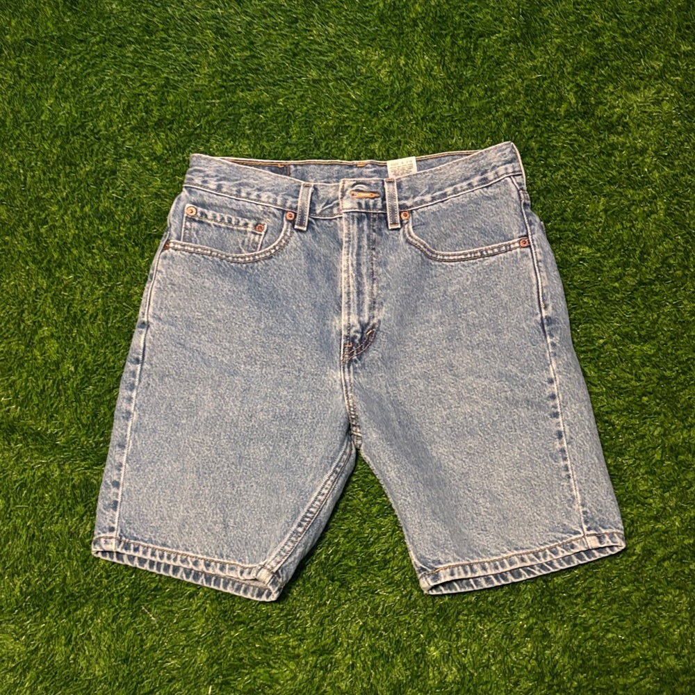 Vintage 505 Levi’s Classic Blue Denim Men's Shorts Size 31